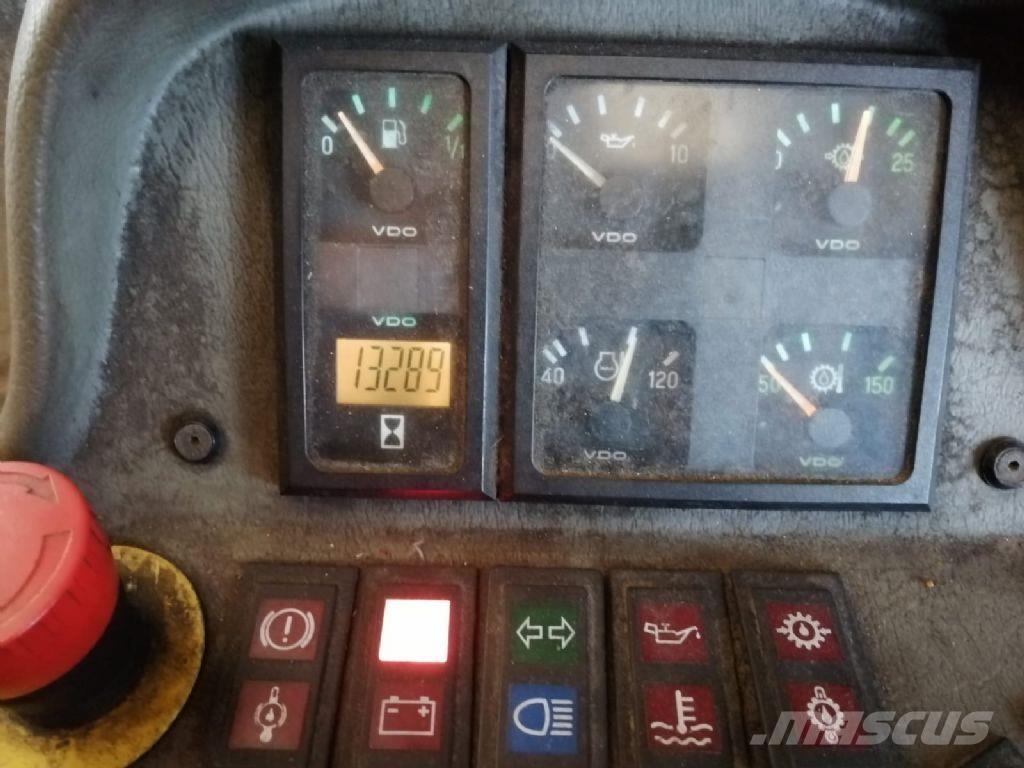 SMV SL16-1200 Tehnika ar dīzeļa dzinēju