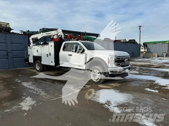 Ford F550 Būvniecība- Citi