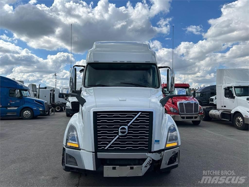 Volvo VNL Vilcēji