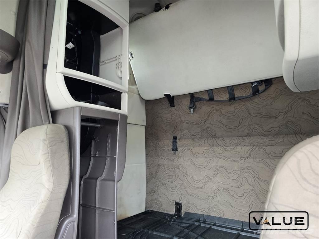 Volvo VNL670 Vilcēji
