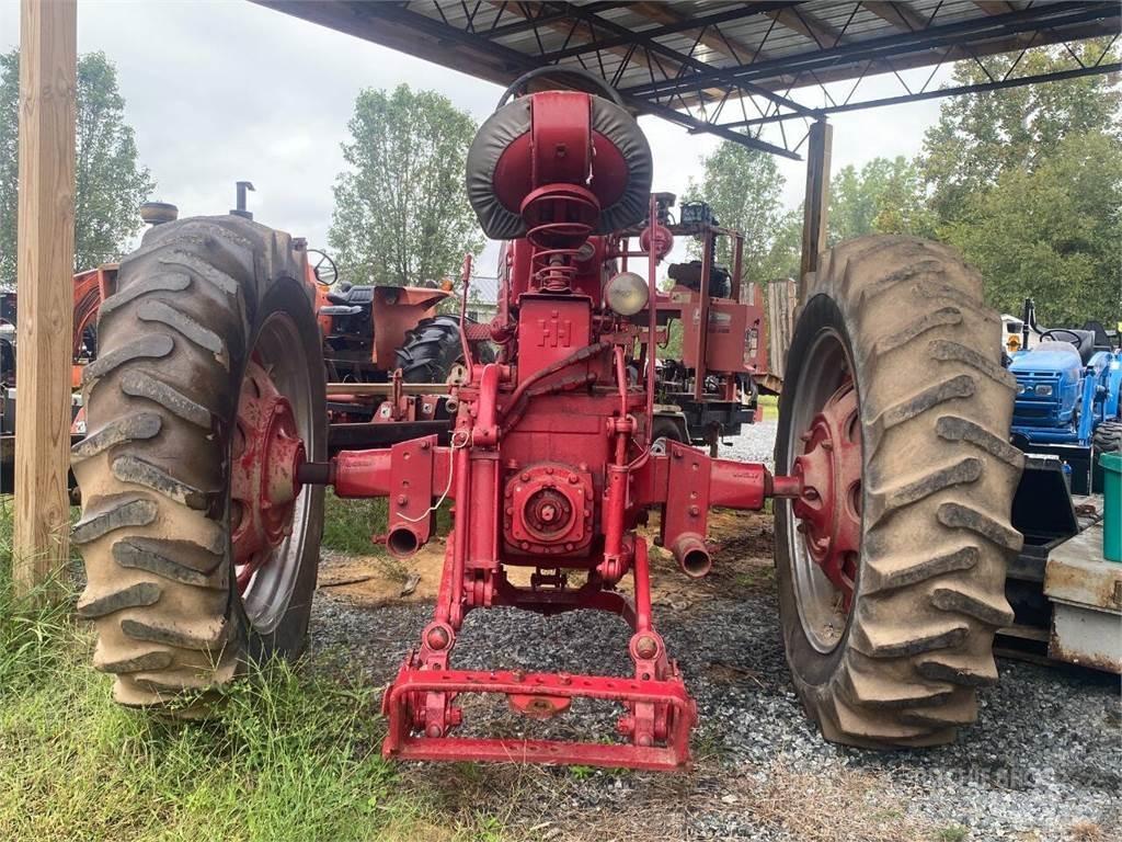 Farmall 400 Būvniecība- Citi