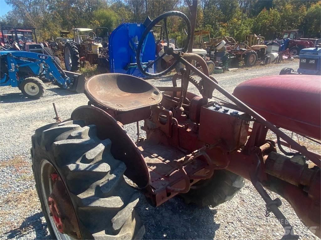 Farmall A Būvniecība- Citi