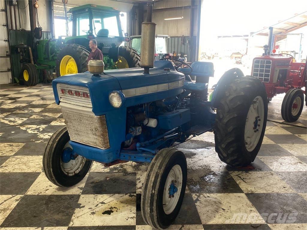 Ford 3000 Būvniecība- Citi