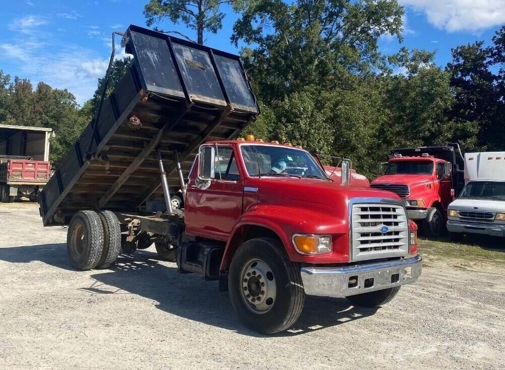 Ford F-700 Būvniecība- Citi