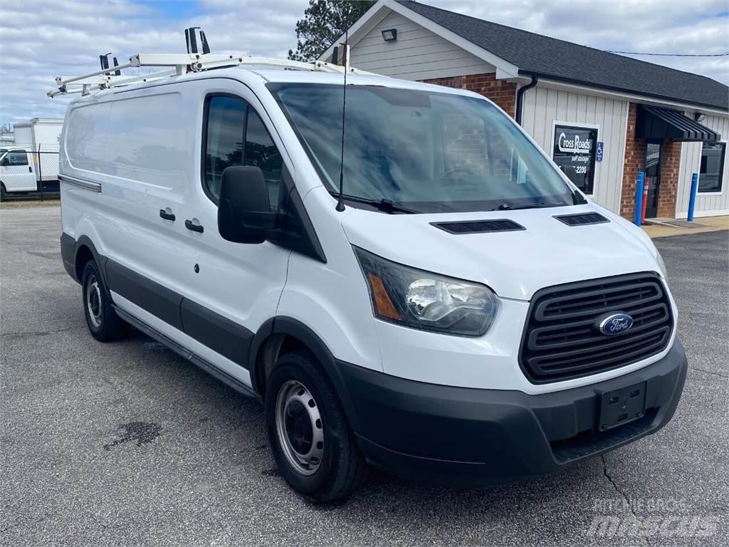 Ford Transit Būvniecība- Citi