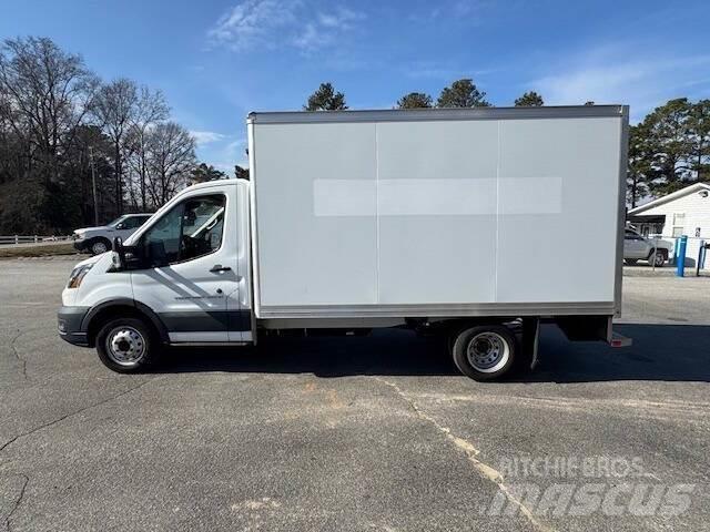 Ford Transit Būvniecība- Citi