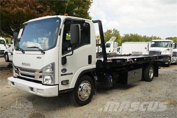 Isuzu NRR Evakuators ar manipulatoru