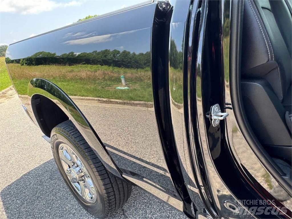 RAM 2500 Būvniecība- Citi