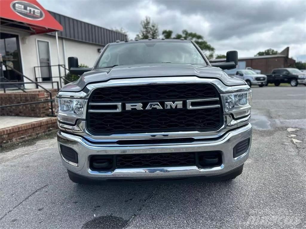 RAM 3500 Būvniecība- Citi