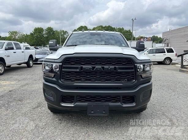 RAM 3500 Būvniecība- Citi