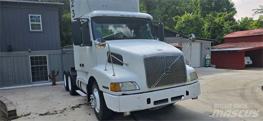 Volvo VNL Būvniecība- Citi