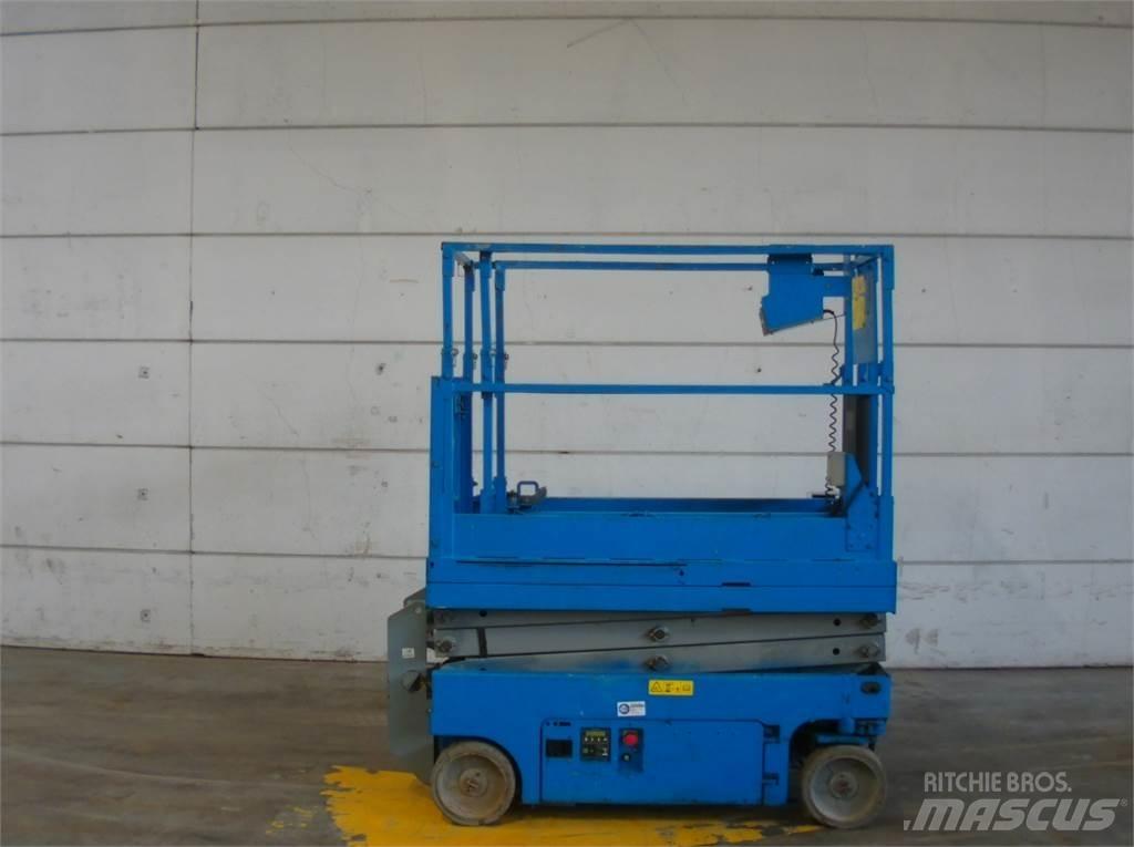 Genie GS1532 Šķerveida pacēlāji