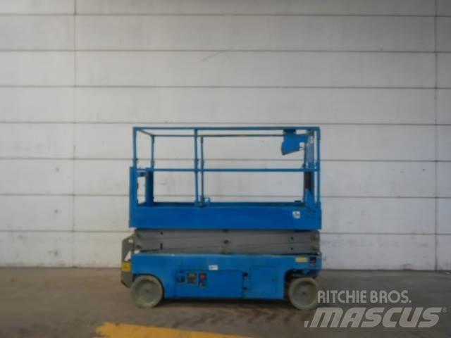 Genie GS2032 Šķerveida pacēlāji