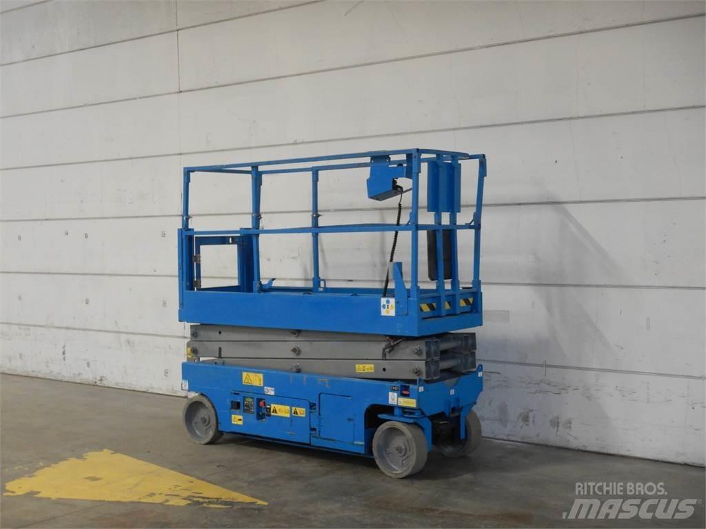 Genie GS2032 Šķerveida pacēlāji