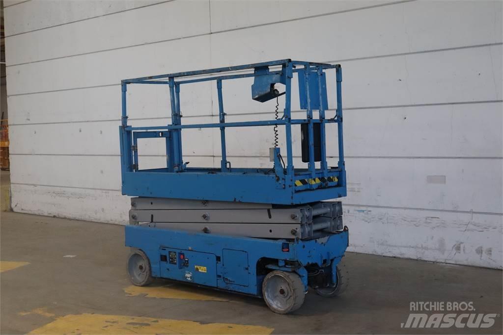 Genie GS2032 Šķerveida pacēlāji