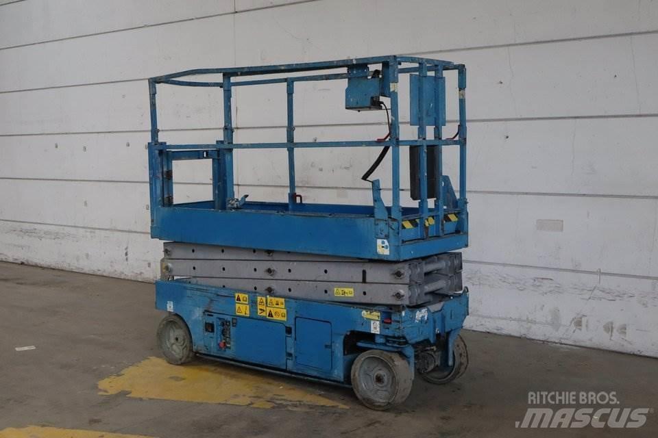 Genie GS2032 Šķerveida pacēlāji