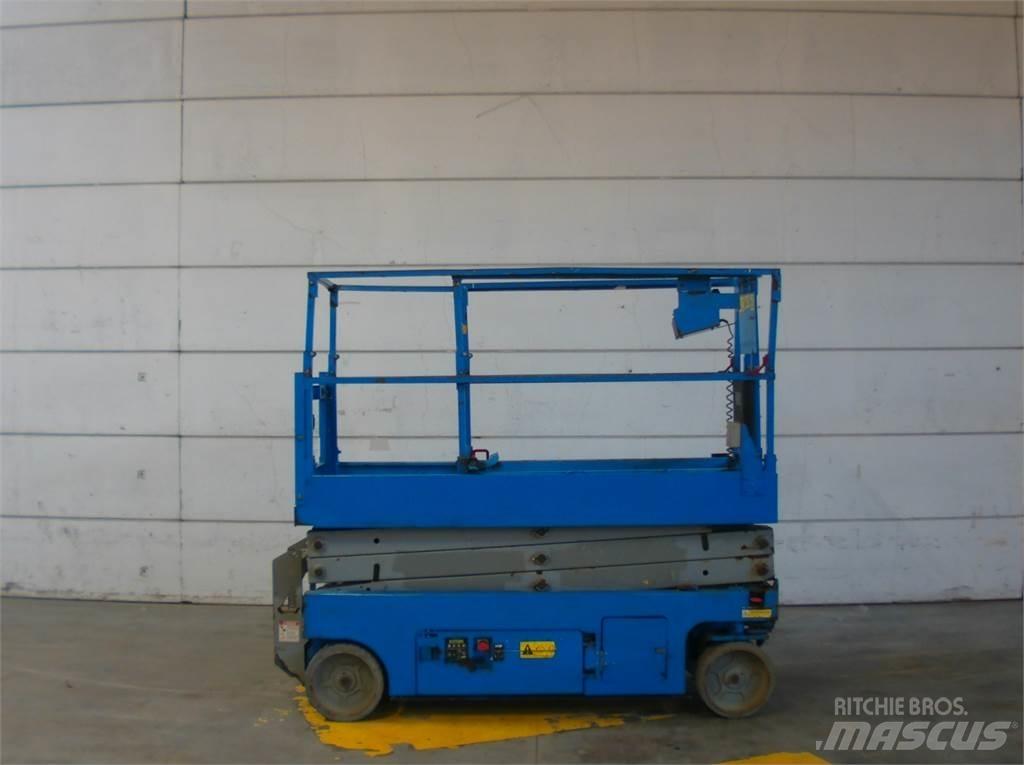 Genie GS2032 Šķerveida pacēlāji