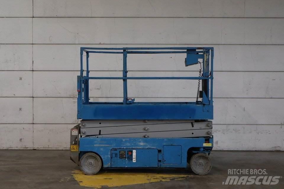 Genie GS2032 Šķerveida pacēlāji