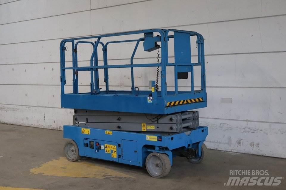 Genie GS2046 Šķerveida pacēlāji