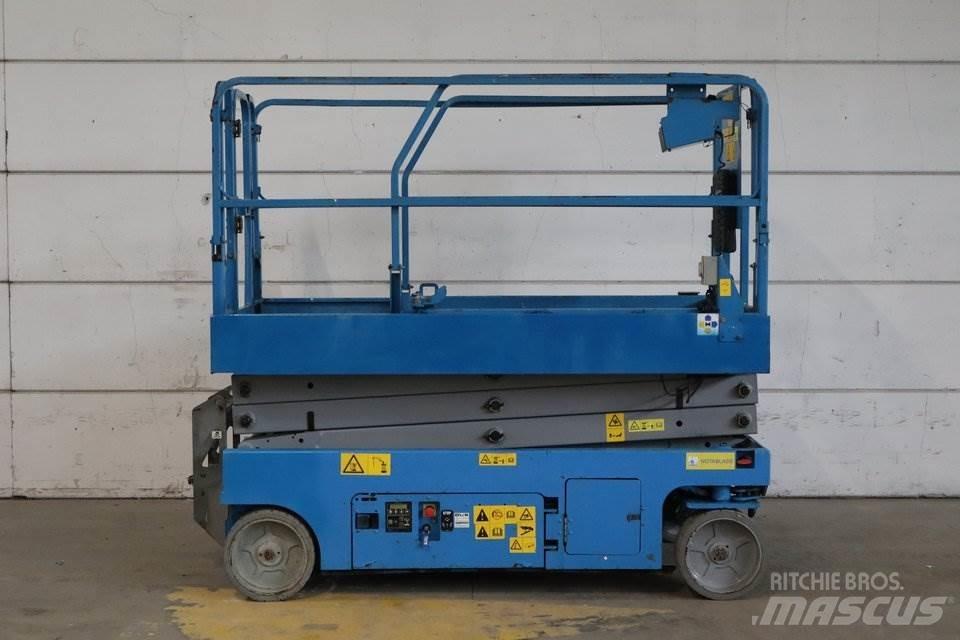 Genie GS2046 Šķerveida pacēlāji