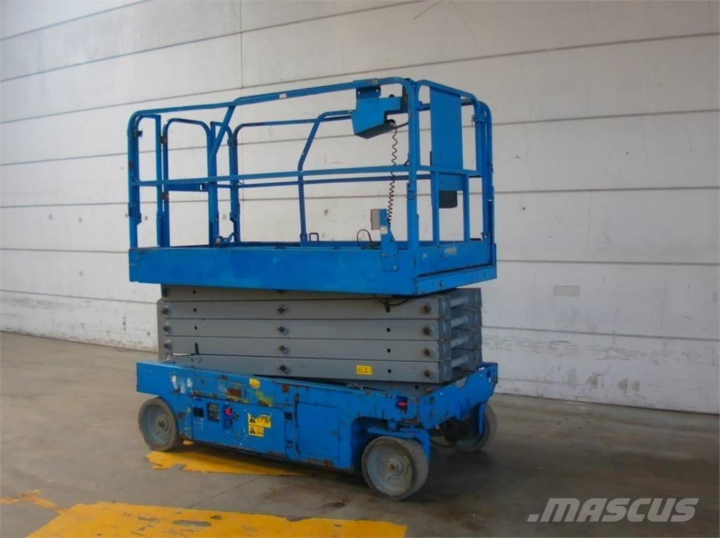 Genie GS3246 Šķerveida pacēlāji