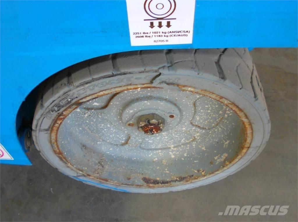 Genie GS3246 Šķerveida pacēlāji