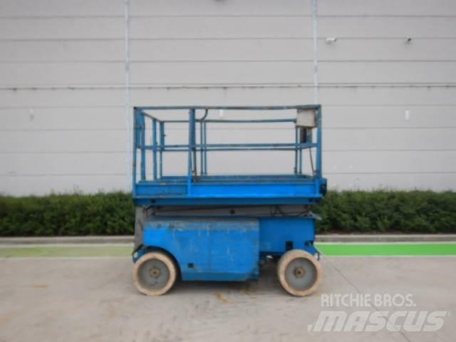 Genie GS3268DC Šķerveida pacēlāji