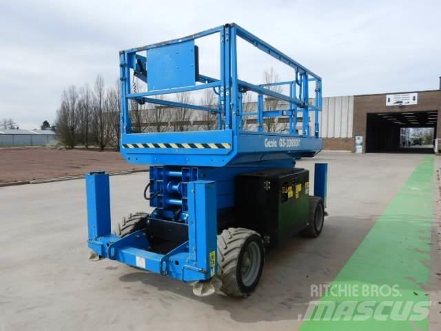 Genie GS3369DC Šķerveida pacēlāji