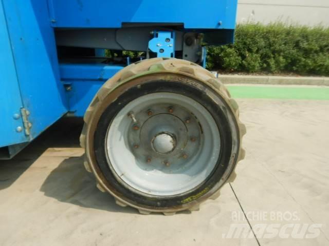 Genie GS3369DC Šķerveida pacēlāji