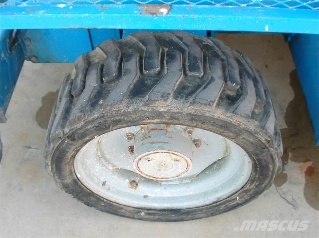 Genie GS4390RT Šķerveida pacēlāji