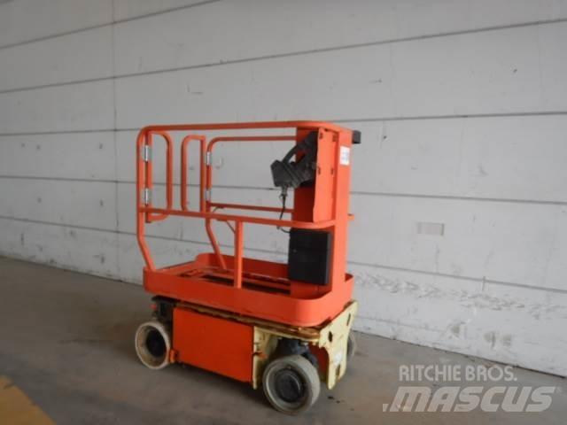 JLG 1230ES Vertikālie pacēlāji