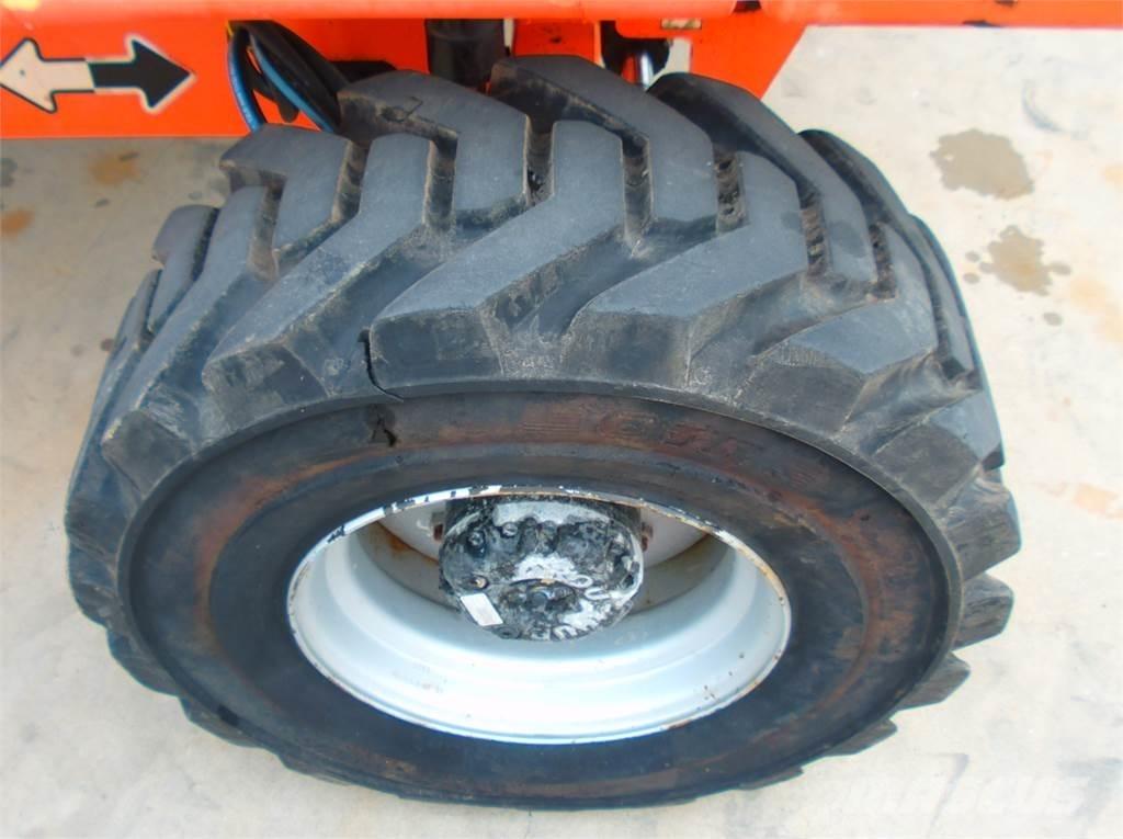 JLG 460SJ Teleskopiskie pacēlāji