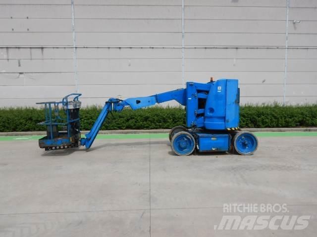 JLG E300AJP Strēles pacēlāji