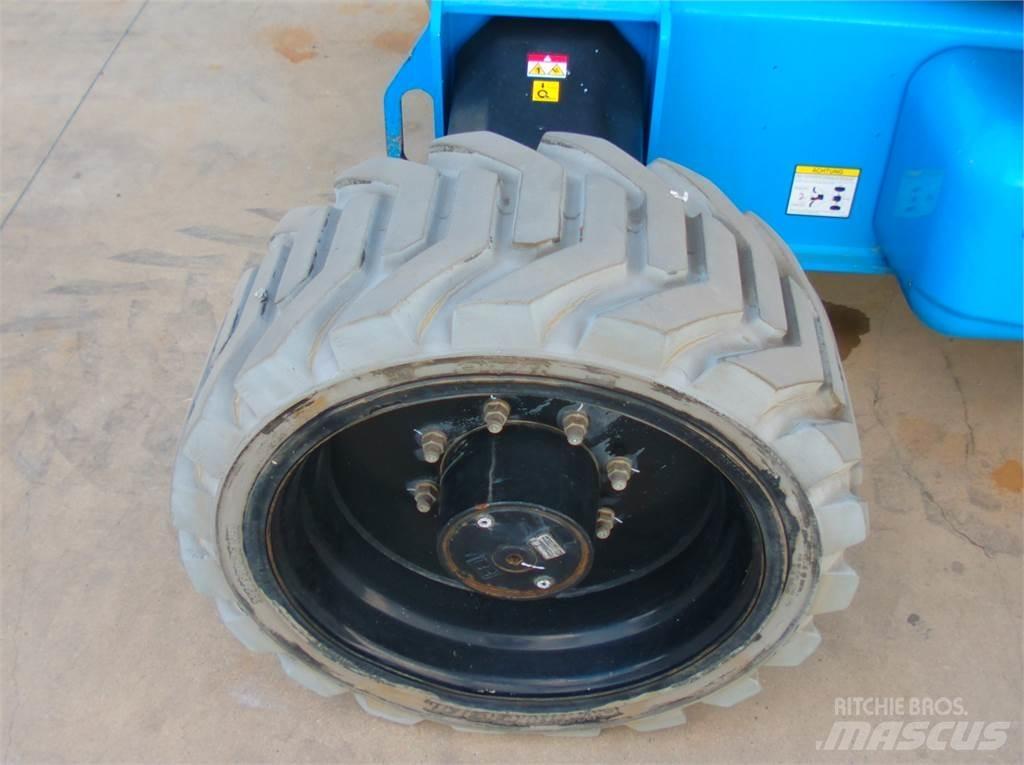 Niftylift HR28 Strēles pacēlāji