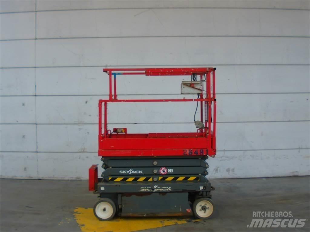 SkyJack SJ3219 Šķerveida pacēlāji