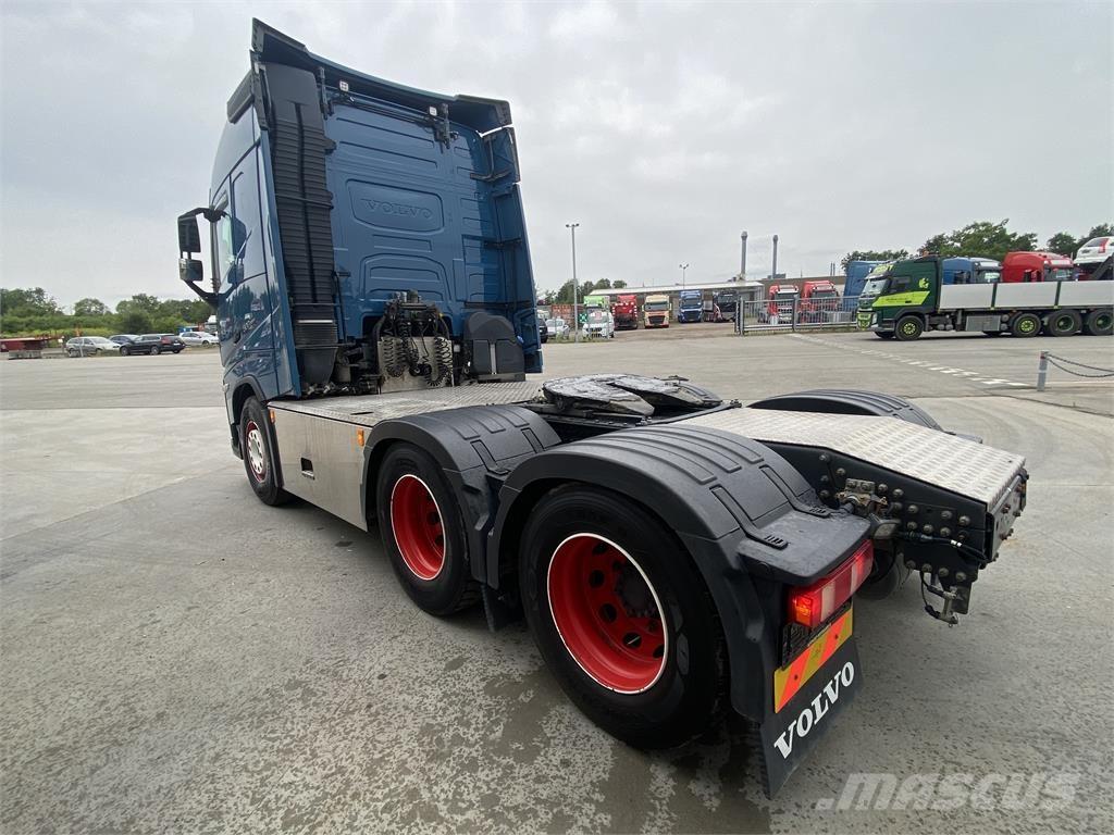 Volvo FH 6x4 Vilcēji