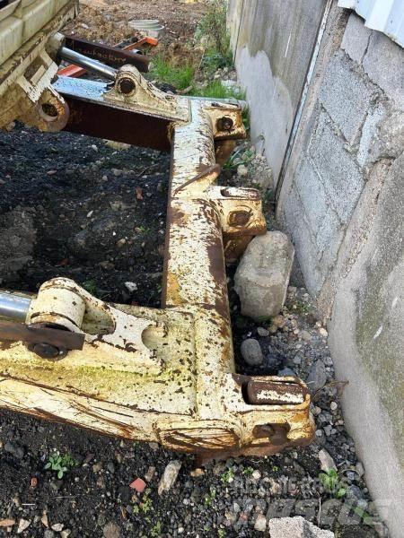 CAT 963D Citas sastāvdaļas