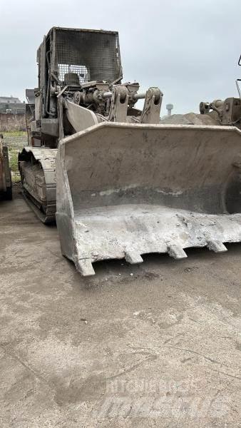 CAT 973D Citas sastāvdaļas