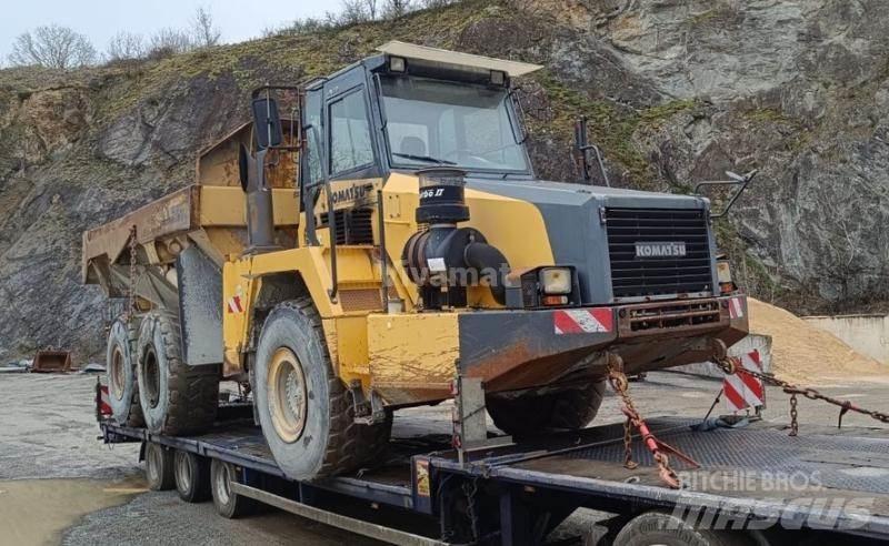Komatsu HM300-2 Artikulētie pašizgāzēji