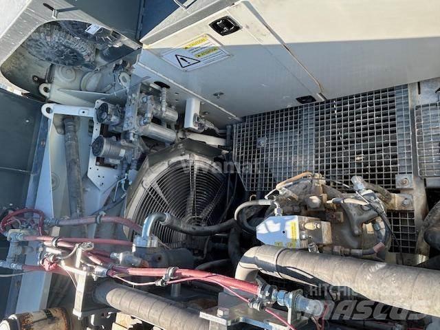Liebherr R9100 Kāpurķēžu ekskavatori
