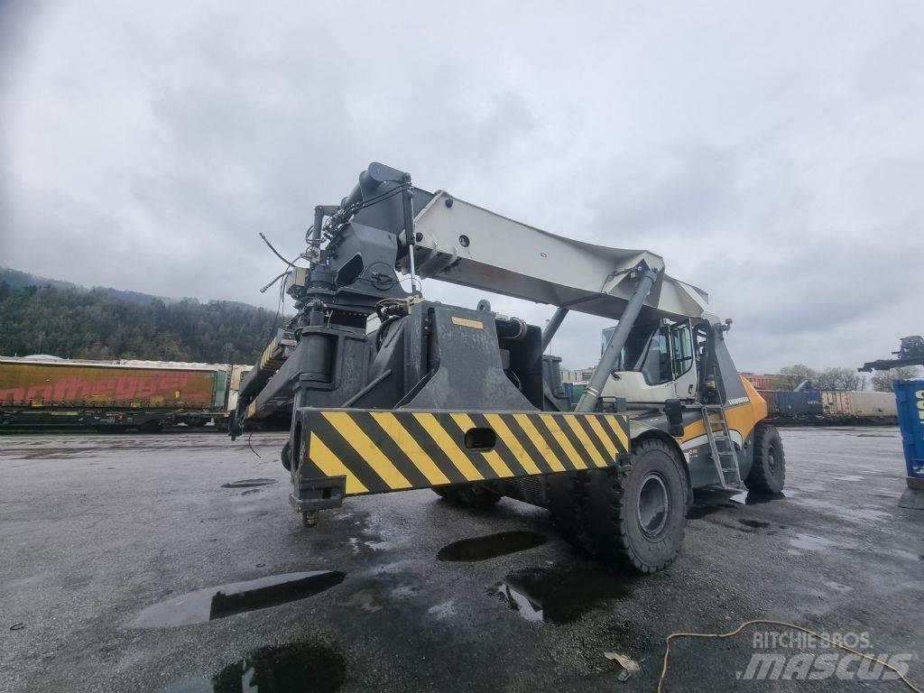 Liebherr LRS 545 Konteineru pacēlāji