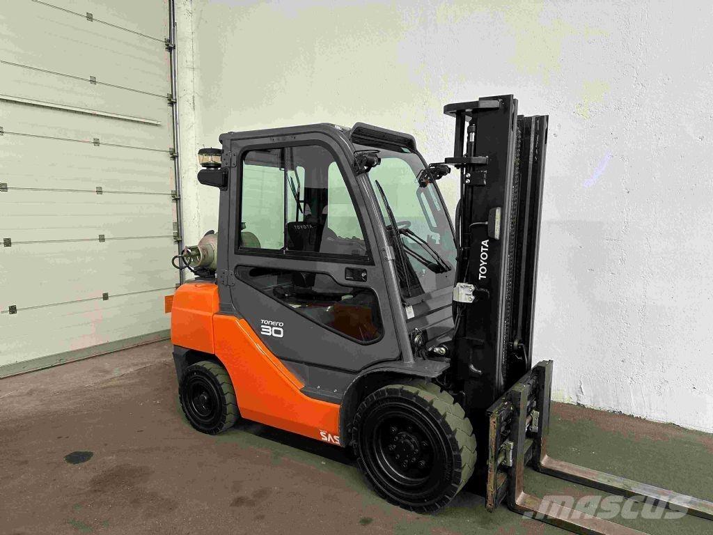 Toyota 02-8FGF30 LPG tehnika