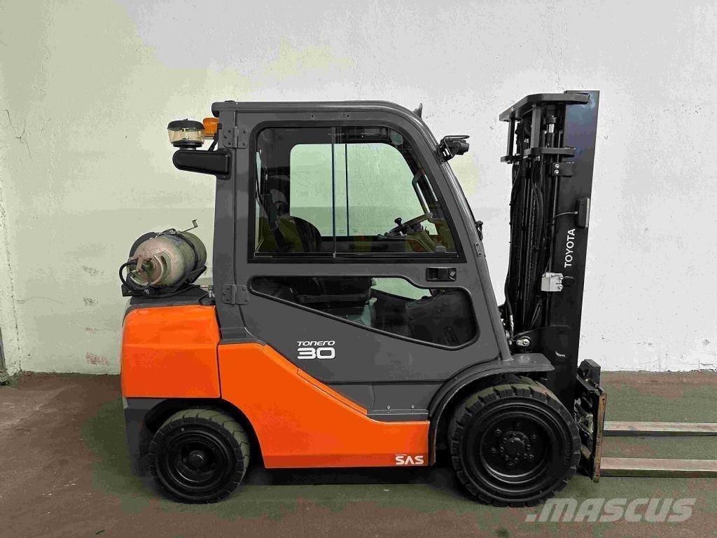 Toyota 02-8FGF30 LPG tehnika