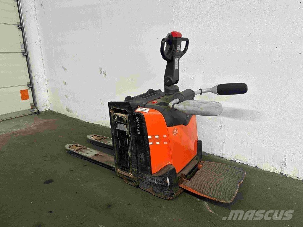 Toyota LPE 200 Zemie palešu pacēlāji