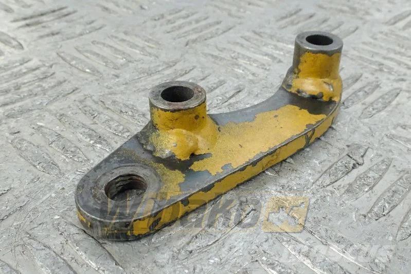 CAT 113-6351 Dzinēji