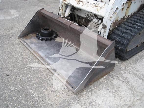Bobcat T190 Lietoti riteņu kompaktiekrāvēji