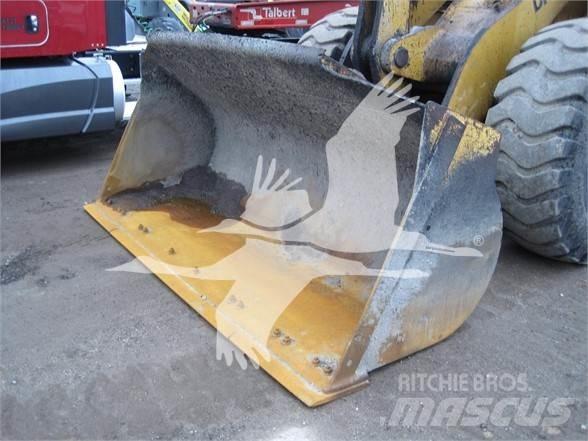 Dresser 538 Iekrāvēji uz riteņiem