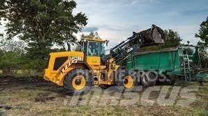 JCB 427 Iekrāvēji uz riteņiem