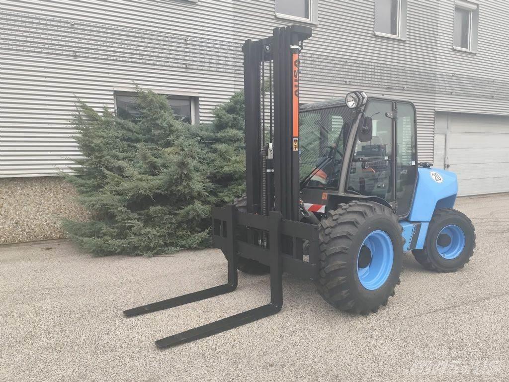 Ausa C 351 Hx4 Apvidus autokrāvējs