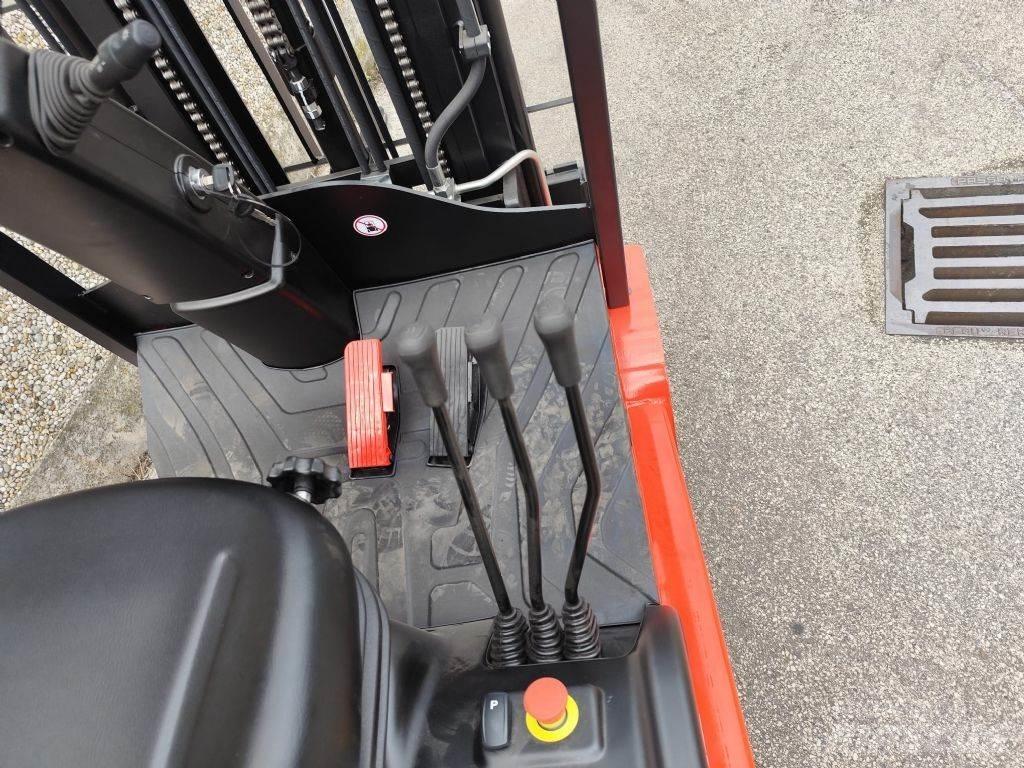 EP TCL101 Elektriskie iekrāvēji